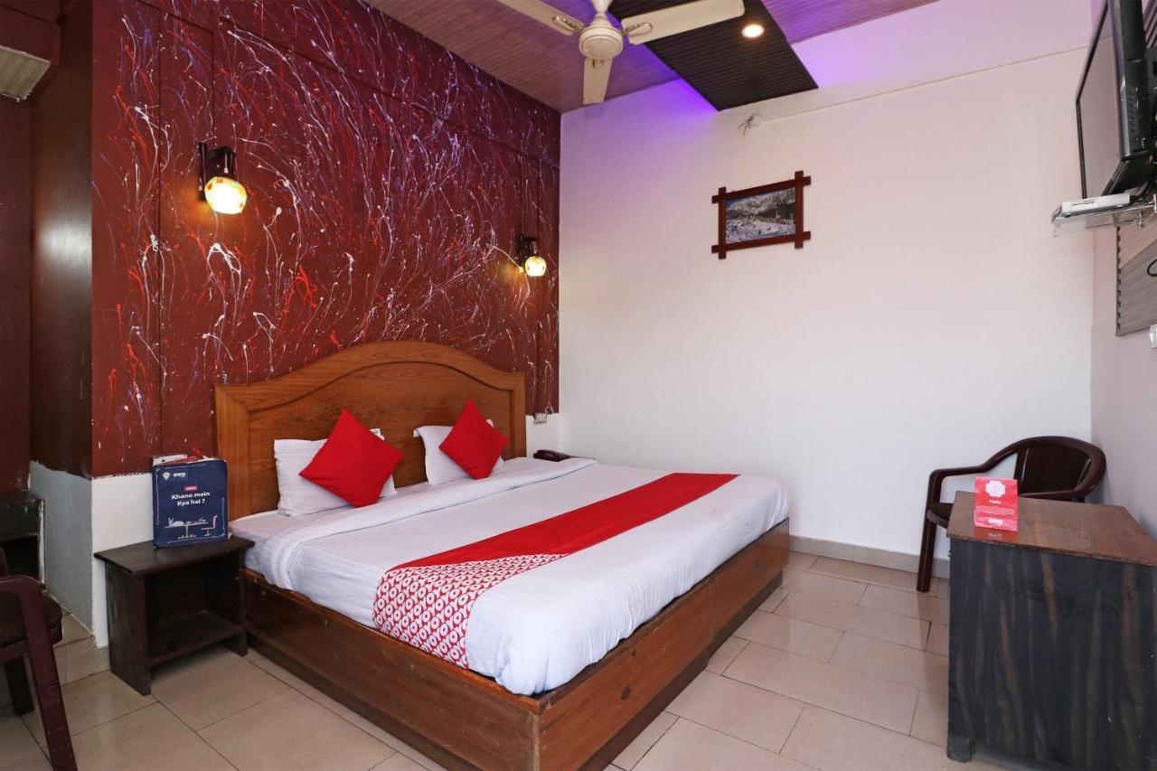 Oyo 74116 Hotel Feel Good Purí Exteriér fotografie